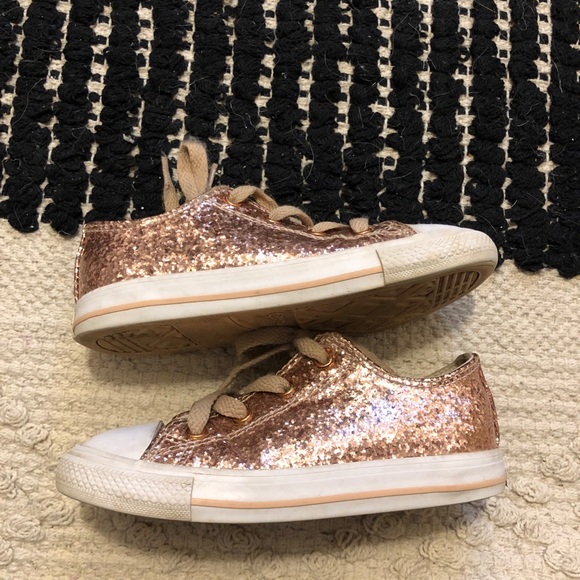 rose gold sparkle converse